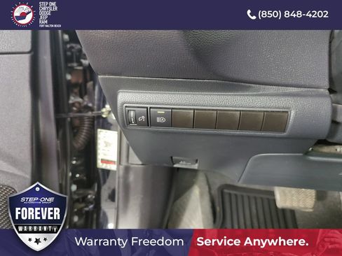 Used 2023 Toyota Corolla LE FWD image 19