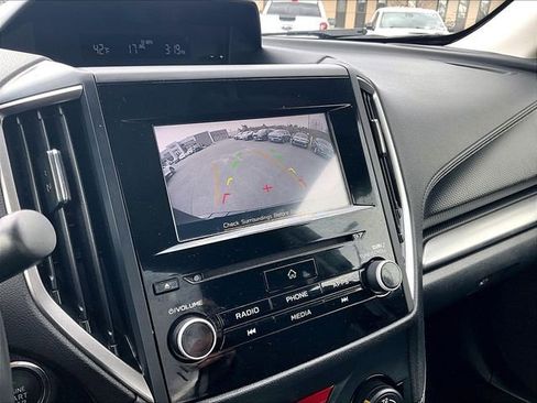 Used 2022 Subaru Forester Premium AWD/4WD image 27