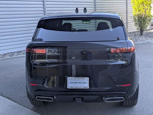 New 2026 Land Rover Range Rover Sport Dynamic SE AWD/4WD image 6