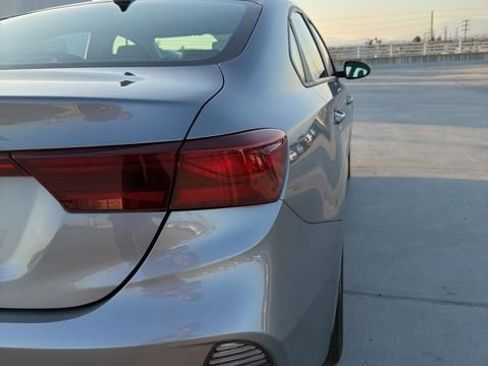 Used 2024 Kia Forte LXS image 9