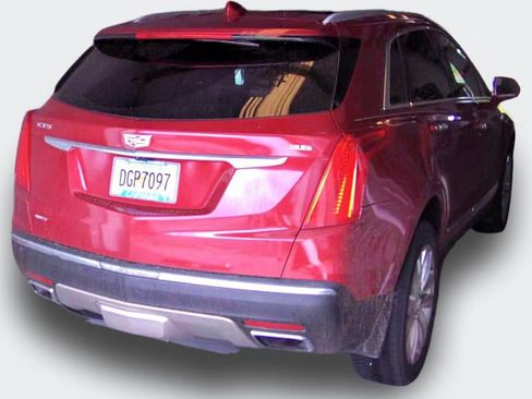 Used 2019 Cadillac XT5 Platinum AWD/4WD image 12