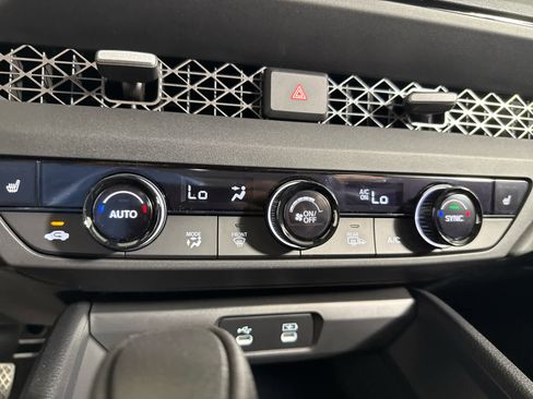 New 2025 Honda Accord SE image 28