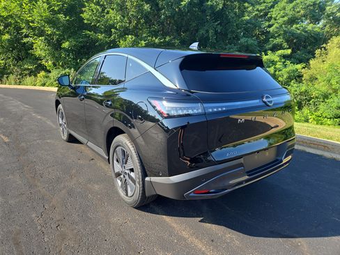 New 2025 Nissan Murano SL image 6