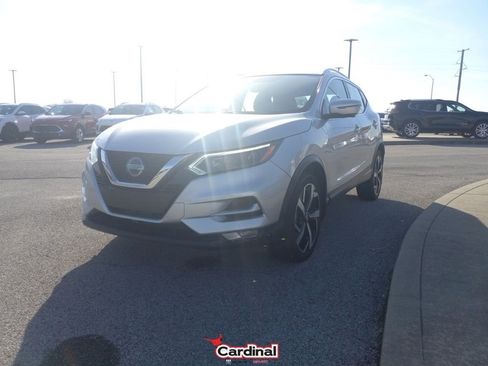 Used 2022 Nissan Rogue Sport SL w/ Premium Package image 15