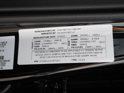 Used 2025 Ford F150 Lariat w/ Bed Utility Package AWD/4WD image 39