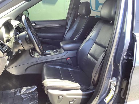 Used 2020 Jeep Grand Cherokee High Altitude AWD/4WD image 11