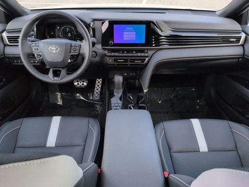 Certified 2025 Toyota Camry SE w/ Convenience Package FWD image 14