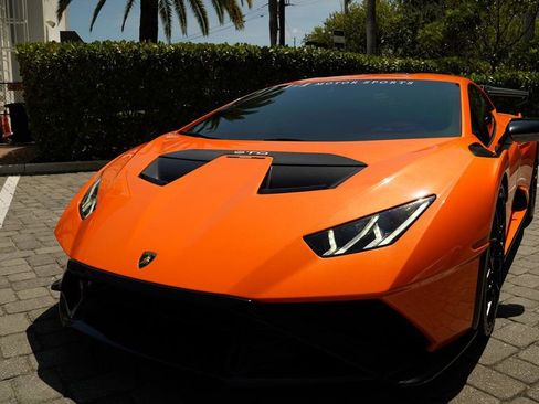 Used 2022 Lamborghini Huracan STO image 41