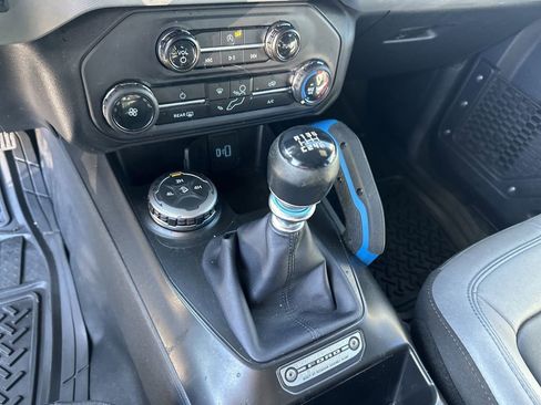 Used 2022 Ford Bronco Black Diamond image 30