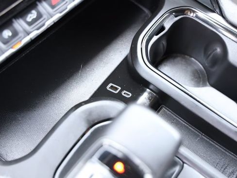 Used 2022 GMC Sierra 1500 AT4 AWD/4WD image 22