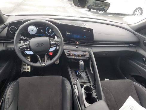 Certified 2025 Hyundai Elantra N image 10