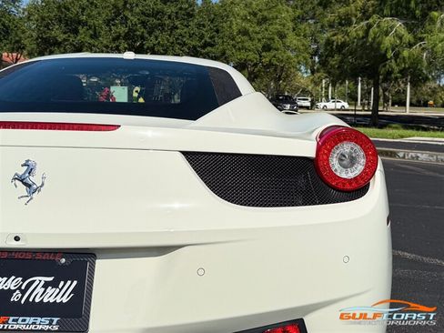 Used 2014 Ferrari 458 Italia Coupe RWD image 52