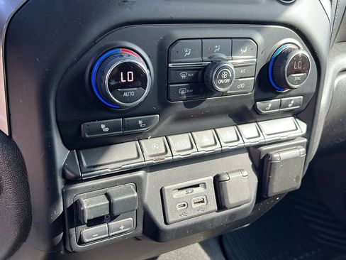 Used 2020 Chevrolet Silverado 1500 LT w/ All-Star Edition RWD image 15