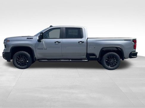 New 2026 Chevrolet Silverado 2500 LT w/ Trail Boss Package AWD/4WD image 7