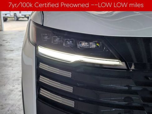 Used 2025 Nissan Kicks SV FWD image 10