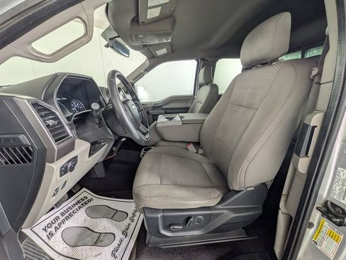 Used 2015 Ford F150 XLT w/ Equipment Group 302A Luxury image 16