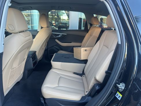 New 2025 Audi Q7 3.0T Premium Plus image 21