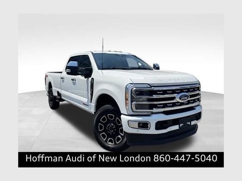 Used 2023 Ford F350 Platinum AWD/4WD image 1