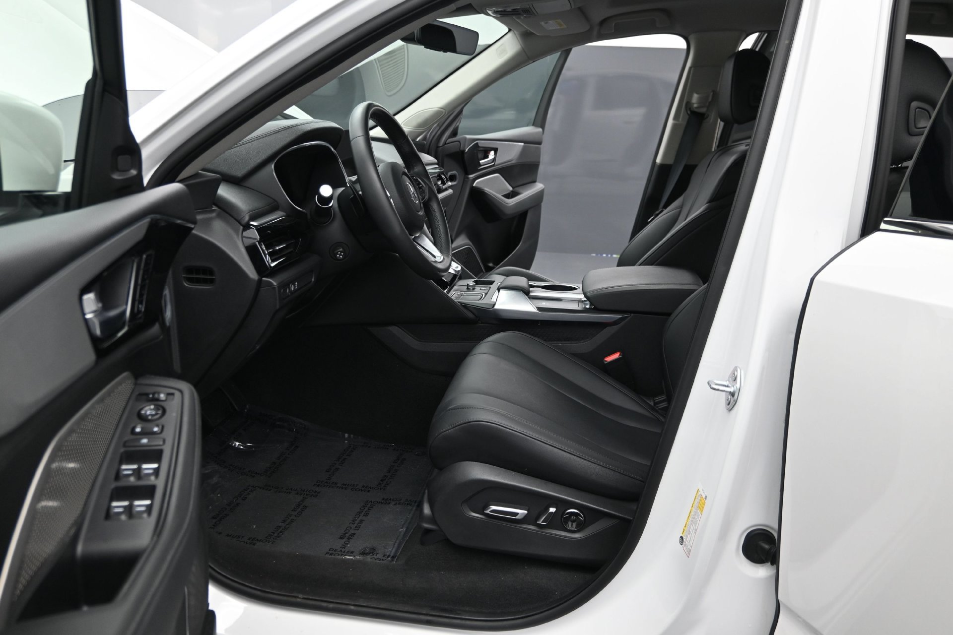 Used 2024 Acura MDX FWD image 13