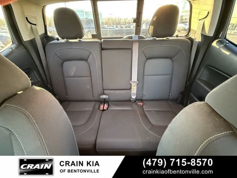 Used 2022 Chevrolet Colorado LT w/ LT Convenience Package image 30