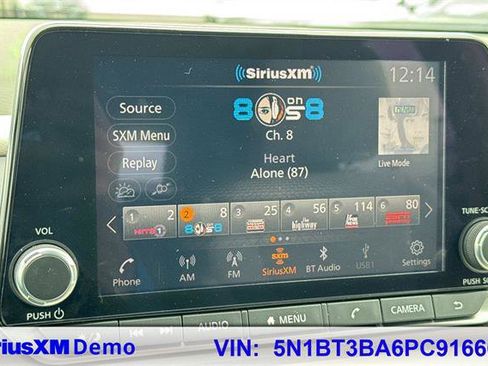 Used 2023 Nissan Rogue SV image 32