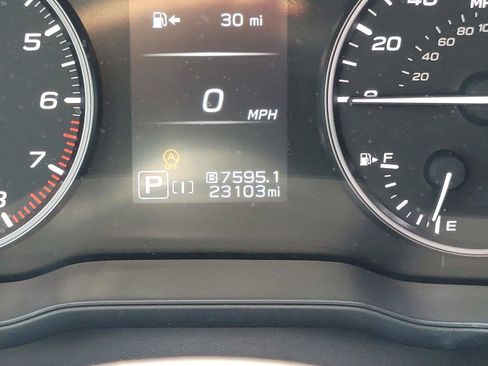 Certified 2024 Subaru Crosstrek 2.0i Premium AWD/4WD image 31