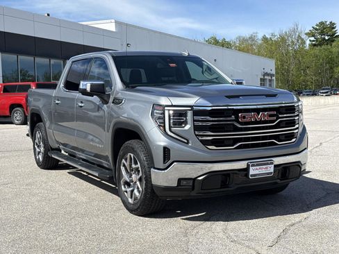 Used 2023 GMC Sierra 1500 SLT w/ SLT Premium Package AWD/4WD image 5