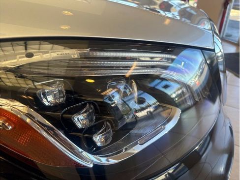 Used 2019 Mercedes-Benz Maybach S 560 4MATIC image 20