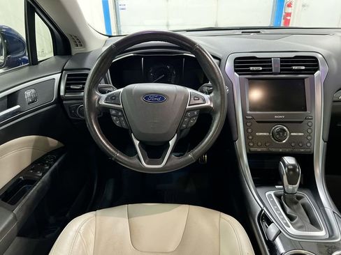 Used 2016 Ford Fusion Titanium image 11