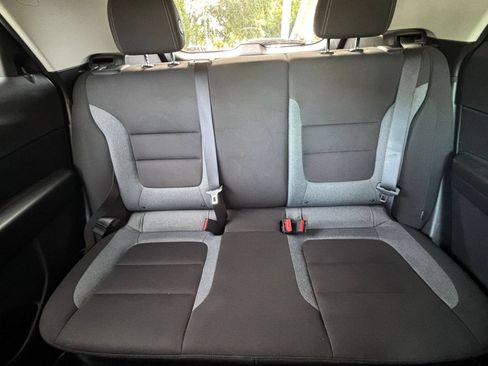 Used 2025 Chevrolet TrailBlazer LT FWD image 36