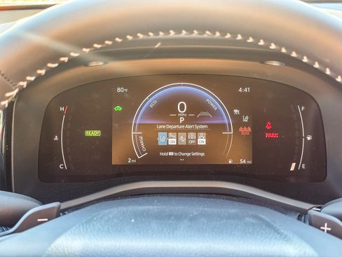 New 2026 Toyota Camry Hybrid FWD image 27
