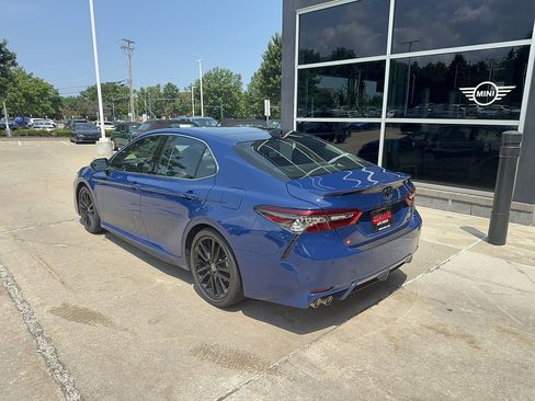 Used 2024 Toyota Camry XSE w/ Navigation Package FWD image 3
