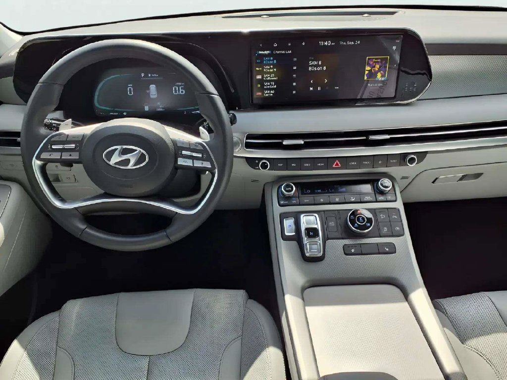 Used 2023 Hyundai Palisade SEL AWD/4WD image 7
