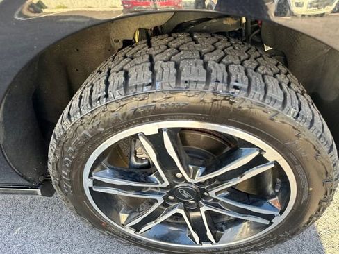 Used 2021 Ford Expedition Max Limited AWD/4WD image 9