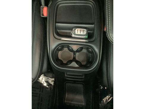 New 2027 Chrysler Pacifica Select FWD image 18