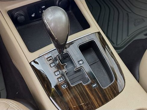 Used 2012 Hyundai Santa Fe Limited image 16