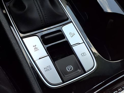 Used 2024 Hyundai Santa Cruz XRT image 21