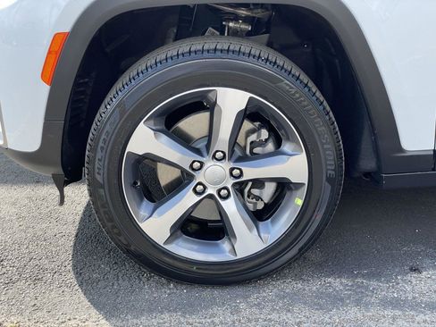 New 2026 Jeep Grand Cherokee L Limited AWD/4WD image 53