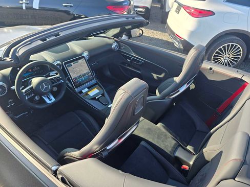 New 2025 Mercedes-Benz SL 63 AMG S e Performance 4MATIC image 54