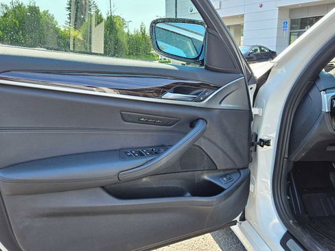 Used 2018 BMW 530i xDrive image 20