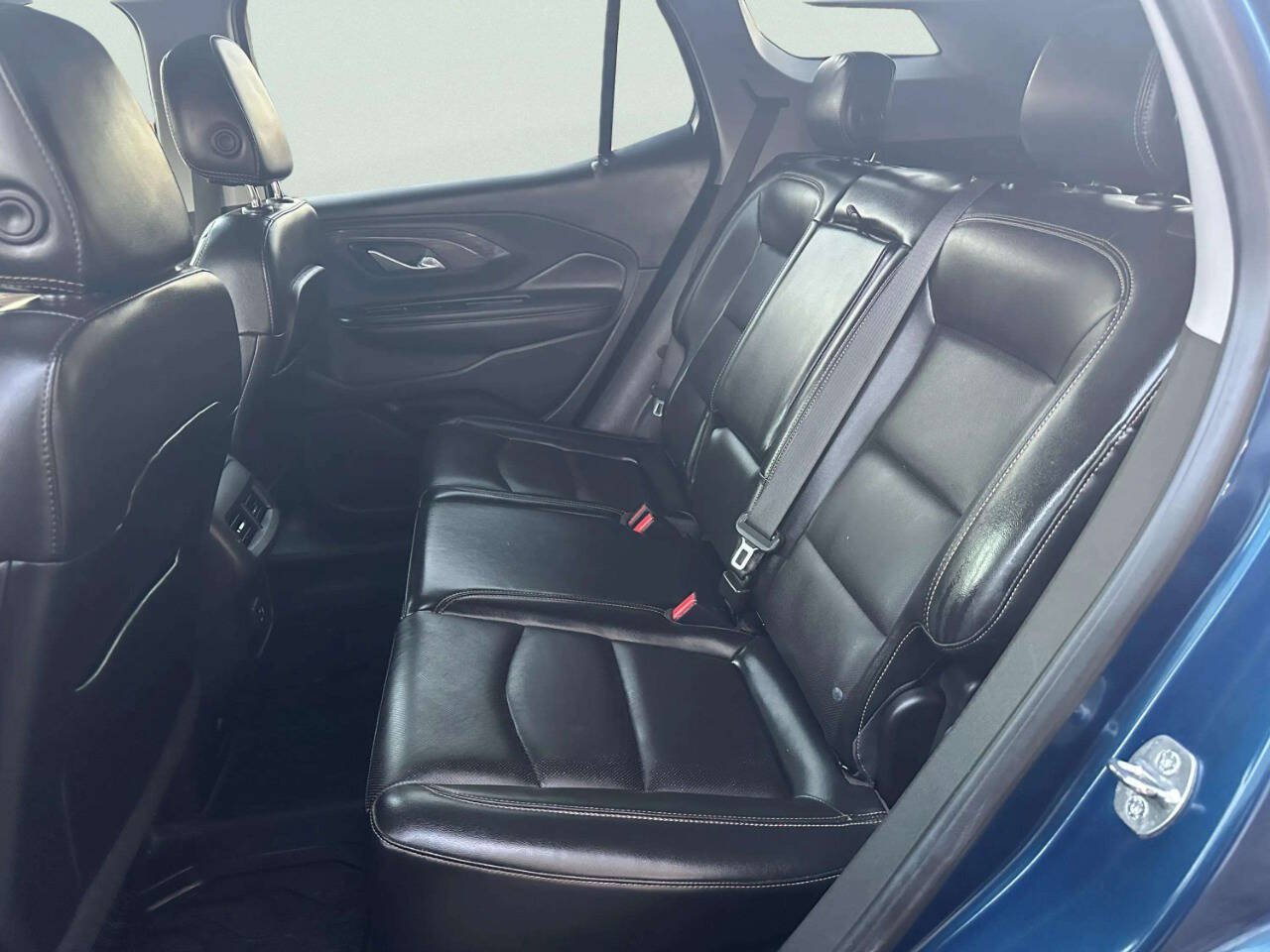 Used 2019 GMC Terrain SLT w/ Preferred Package AWD/4WD image 19