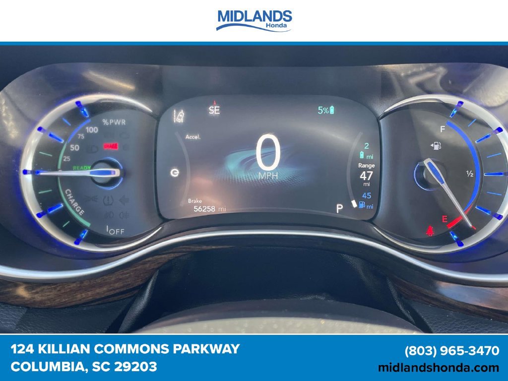 Used 2023 Chrysler Pacifica Limited FWD image 20