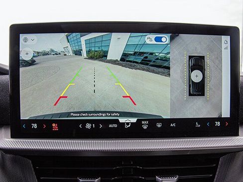 Used 2025 Ford Explorer ST-Line w/ Premium Package image 12