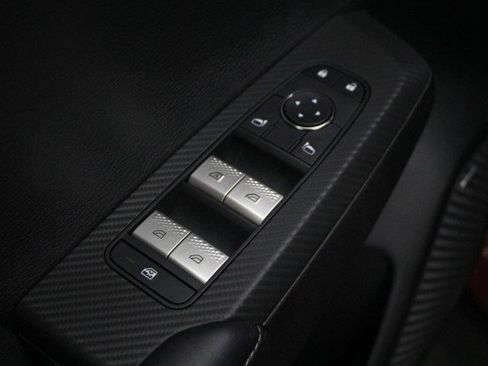 New 2026 Mitsubishi Outlander ES image 16