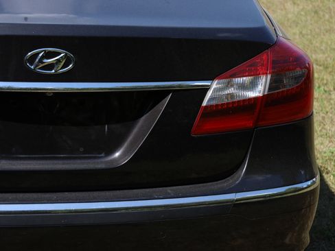 Used 2014 Hyundai Genesis 3.8 w/ Technology Package 03 image 36