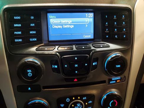 Used 2015 Ford Explorer FWD image 21