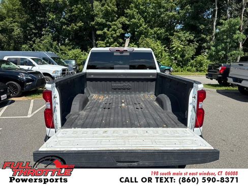 Used 2020 Chevrolet Silverado 2500 High Country w/ Z71 Off-Road Package image 11