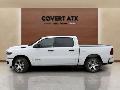 New 2026 RAM 1500 Express RWD image 2