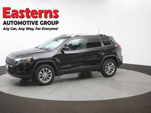 Used 2021 Jeep Cherokee Latitude Plus AWD/4WD image 57