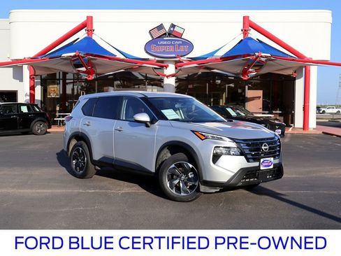 Used 2025 Nissan Rogue SV FWD image 1